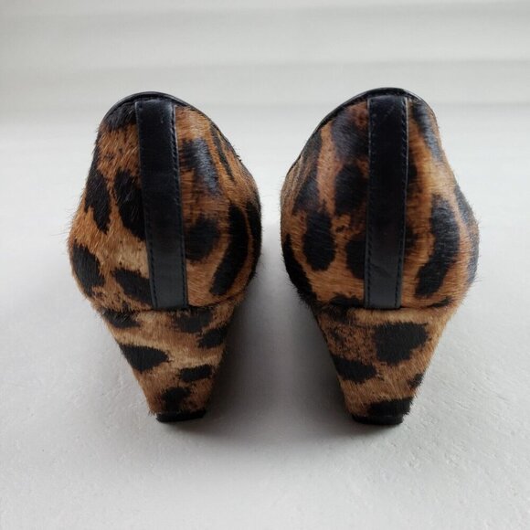 Talbots Leopard Print Laney Wedge Womens 7 Brown Calf Hair Low Closed Toe Heel - Picture 6 of 10